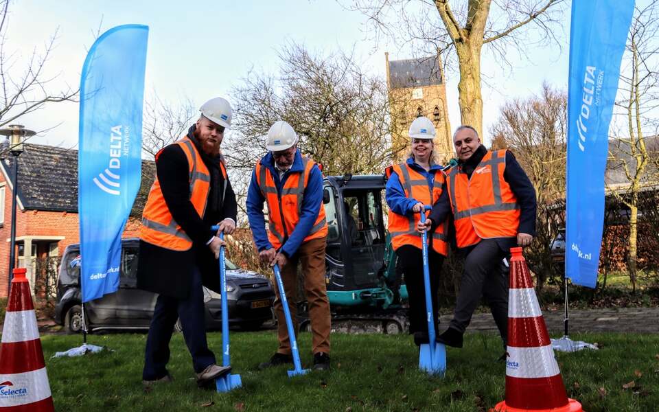 delta netwerk glasvezel schep grond eerste ferwert hallum internet