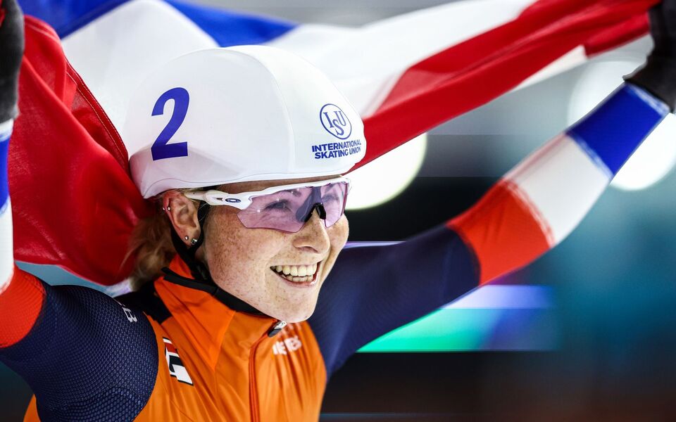 Marijke Groenewoud schaatsen schaatster teamnl massastart huldiging wereldkampioen goud