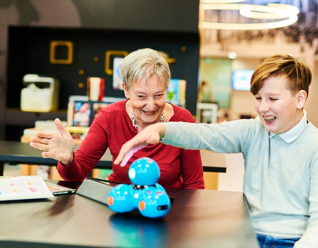 Maakplaats open inloop bibliotheek hallum sint anna parochie