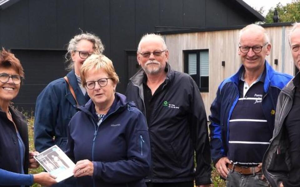 Afbeelding van de Slimme Isolatiegids die huis-aan-huis wordt bezorgd in Noardeast-Fryslân.