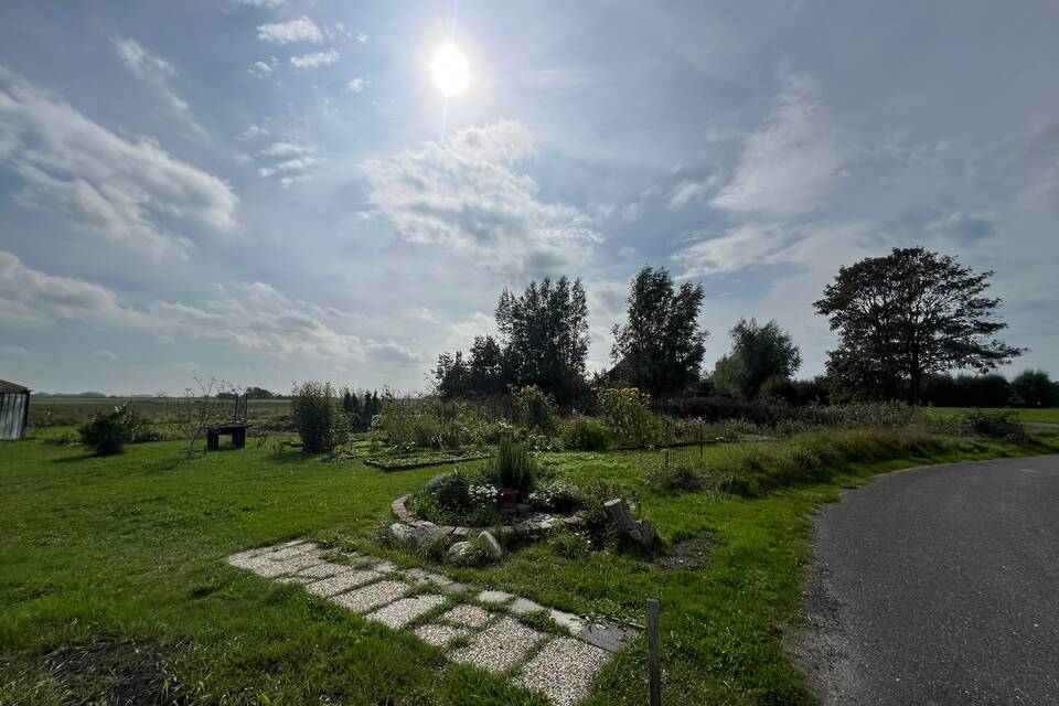 Gisterenmiddag met Haye op de dorpstuin ‧ 15-09-2026